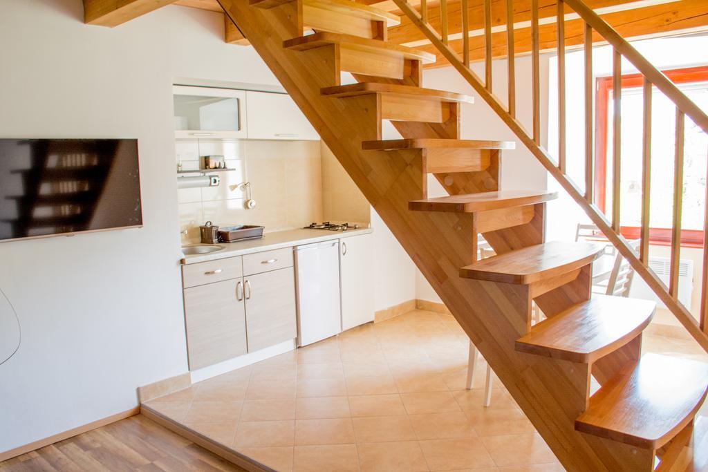 Apartment Gasa Brezice Bagian luar foto