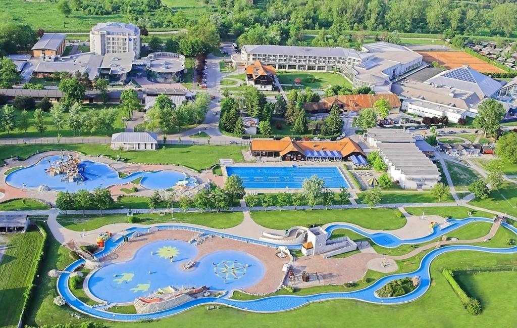 Apartment Gasa Brezice Bagian luar foto