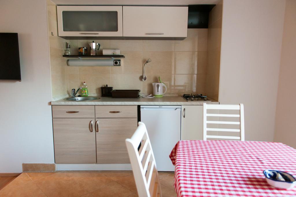 Apartment Gasa Brezice Bagian luar foto